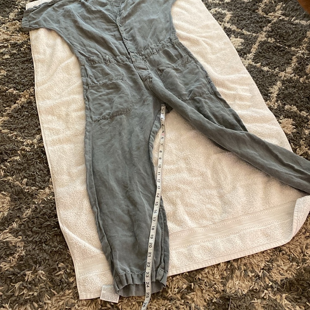 NSF great jumpsuit with belt loops and two great front pockets w/ a back pocket - Picture 14 of 14